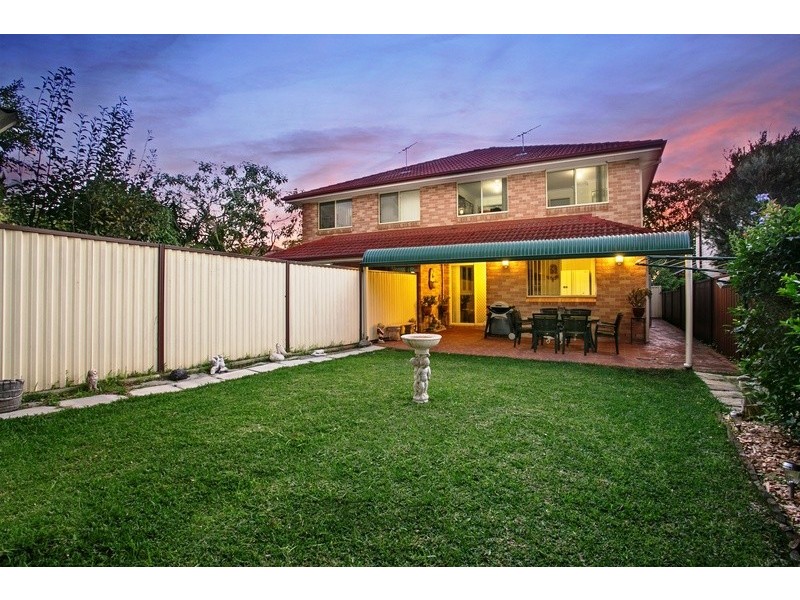 17 Rivenoak Avenue, Padstow NSW 2211