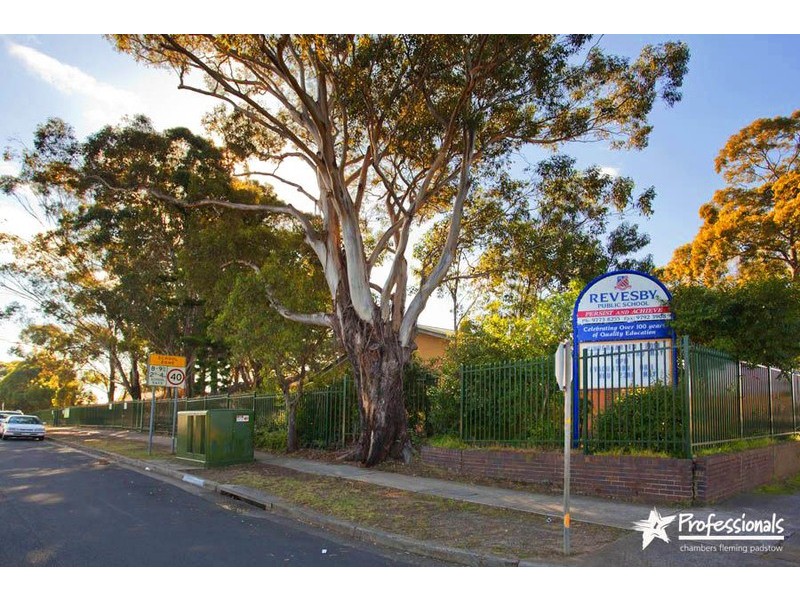 2/59-63 Victoria Street, Revesby NSW 2212