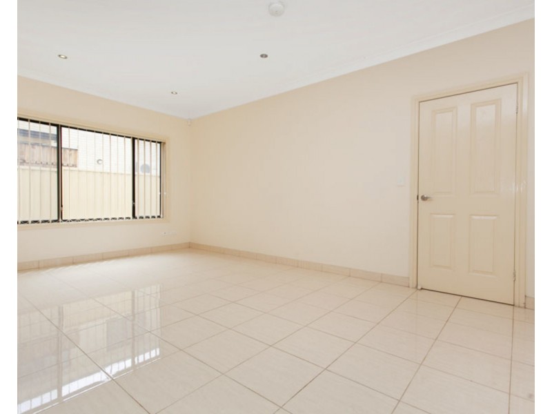 2A Park Road, East Hills NSW 2213