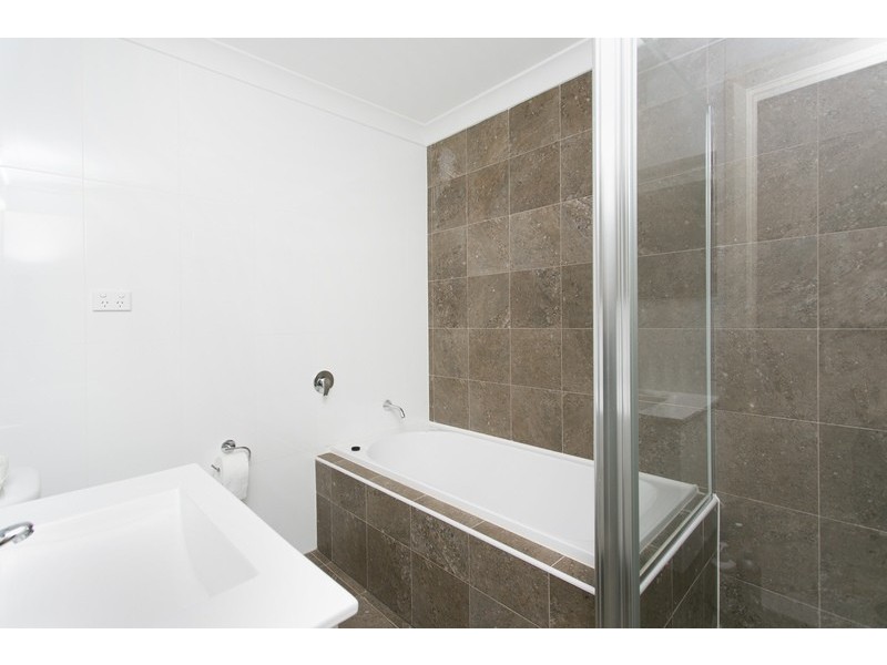 15/96-98 Nuwarra Road, Moorebank NSW 2170