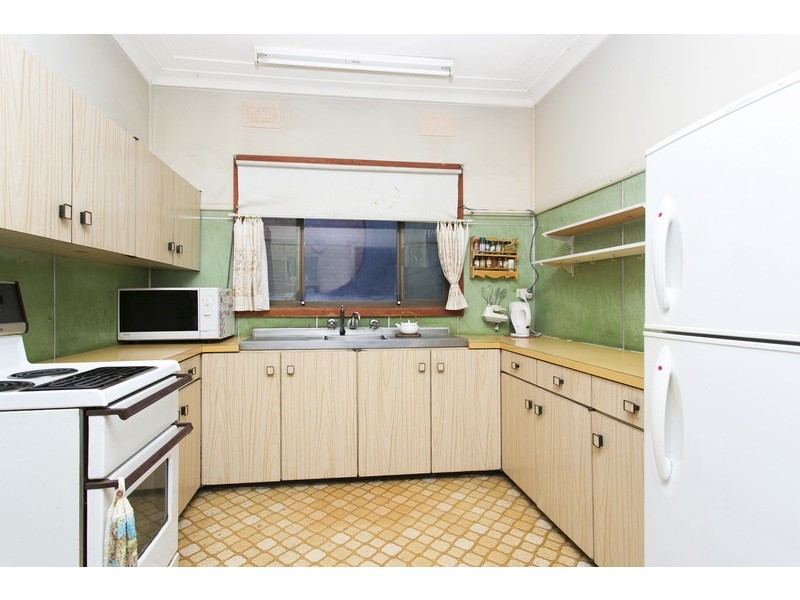 42 Carrington Street, Revesby NSW 2212