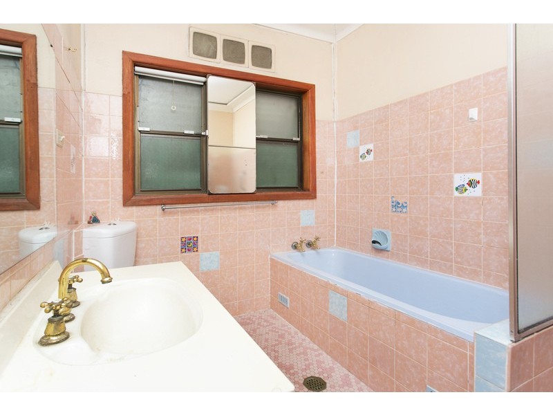 42 Carrington Street, Revesby NSW 2212
