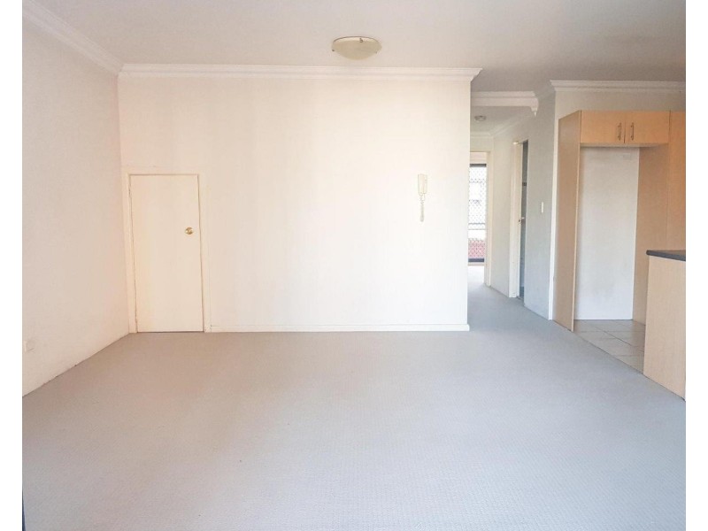 1/18 Howard Road, Padstow NSW 2211