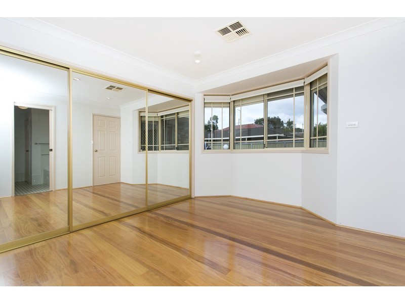 2/76 Iberia Street, Padstow NSW 2211