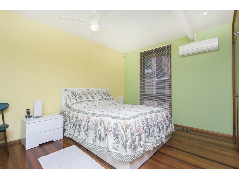 5 Burbank Avenue, East Hills NSW 2213