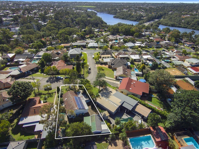 6 McIntosh Avenue, Padstow Heights NSW 2211