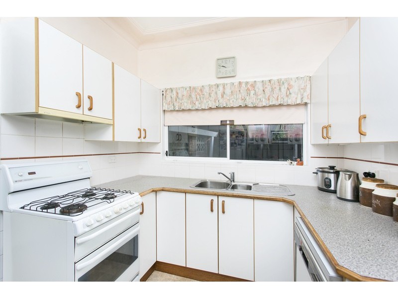 6 McIntosh Avenue, Padstow Heights NSW 2211