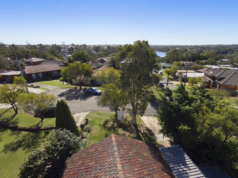 6 McIntosh Avenue, Padstow Heights NSW 2211
