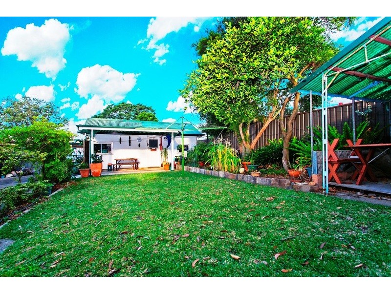 6 McIntosh Avenue, Padstow Heights NSW 2211