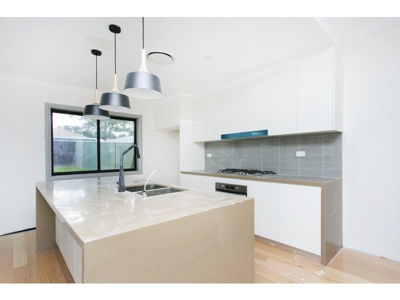 140 Davies Road, Padstow NSW 2211