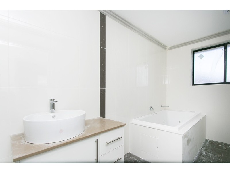 140 Davies Road, Padstow NSW 2211