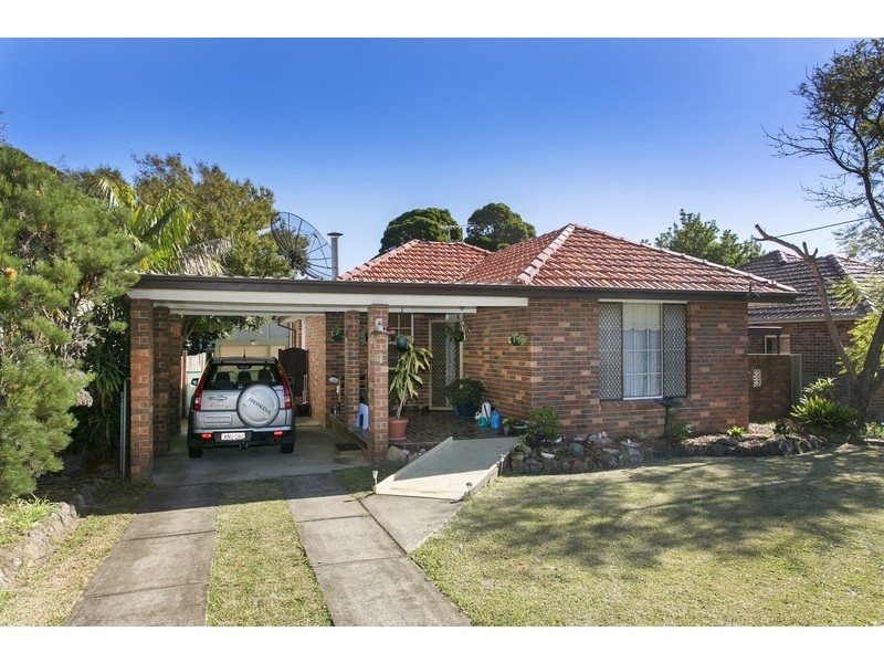 4 Knight Avenue, Panania NSW 2213