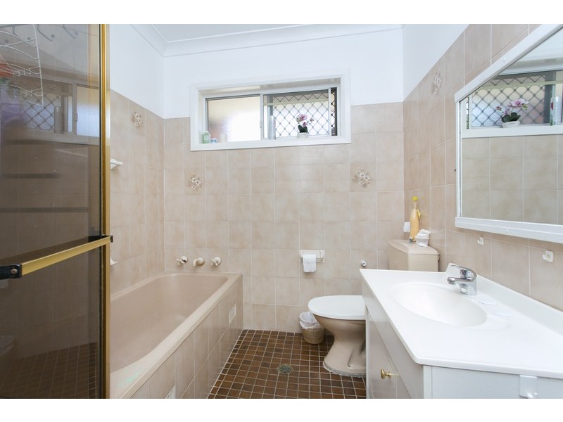 4 Knight Avenue, Panania NSW 2213