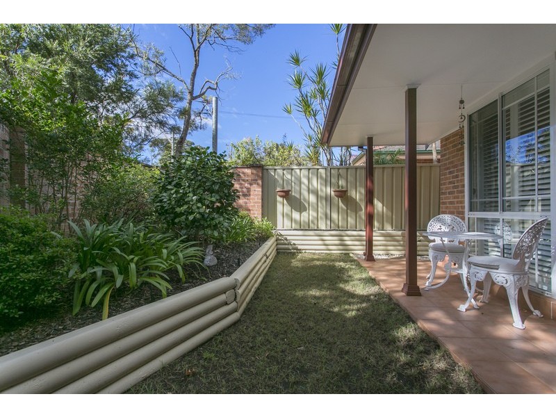 1/672 Henry Lawson Drive, East Hills NSW 2213