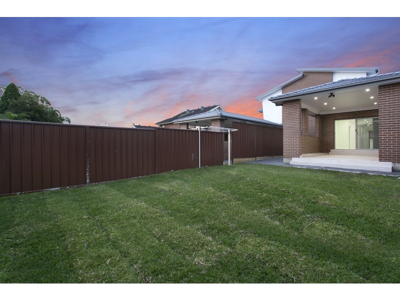 52 Wall Avenue, Panania NSW 2213