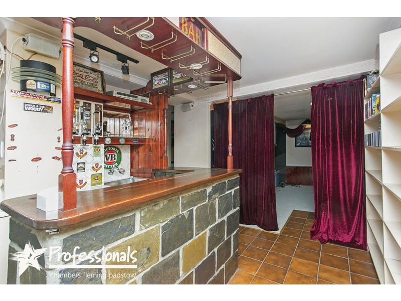81 Stuart Street, Blakehurst NSW 2221