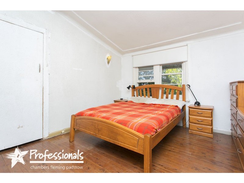 81 Stuart Street, Blakehurst NSW 2221