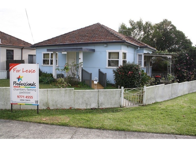 60 Uranus Road, Revesby NSW 2212