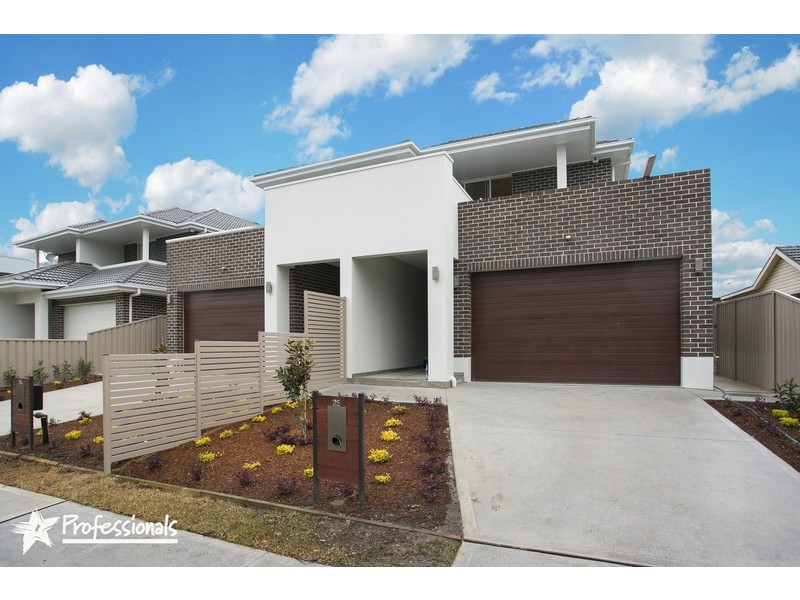25 Edinburgh Drive, Revesby Heights NSW 2212