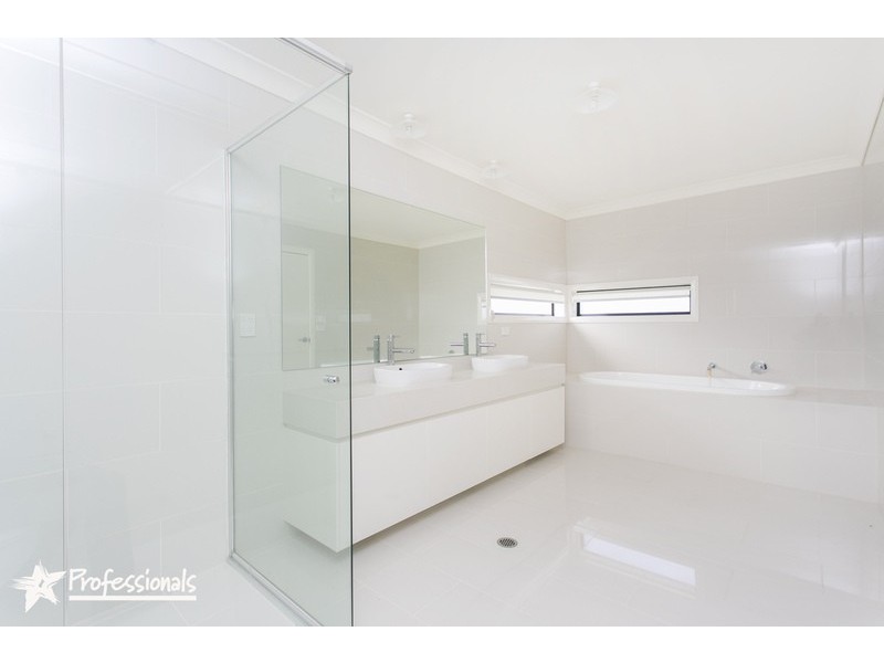 9 Bardo Circuit, Revesby Heights NSW 2212