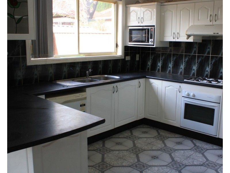 11 Carew Street, Padstow NSW 2211