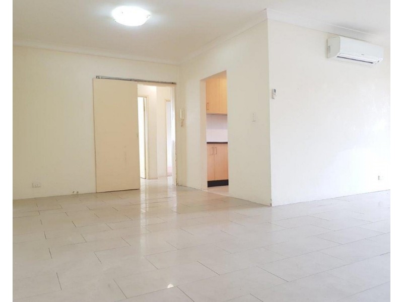 8/21-23 Myrtle Road, Bankstown NSW 2200