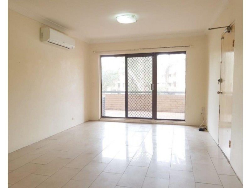 8/21-23 Myrtle Road, Bankstown NSW 2200