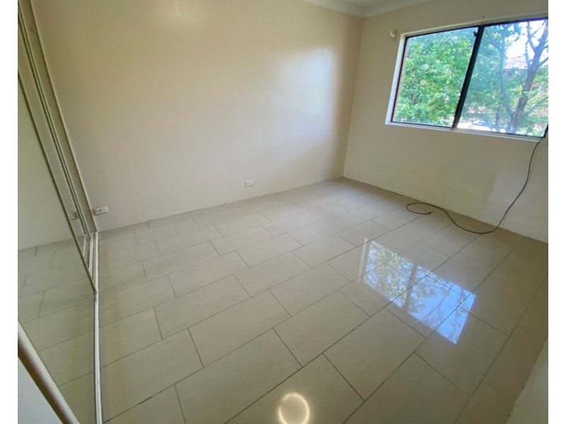 8/21-23 Myrtle Road, Bankstown NSW 2200