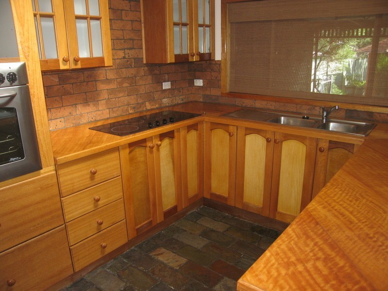 13 Maclaurin Avenue, East Hills NSW 2213