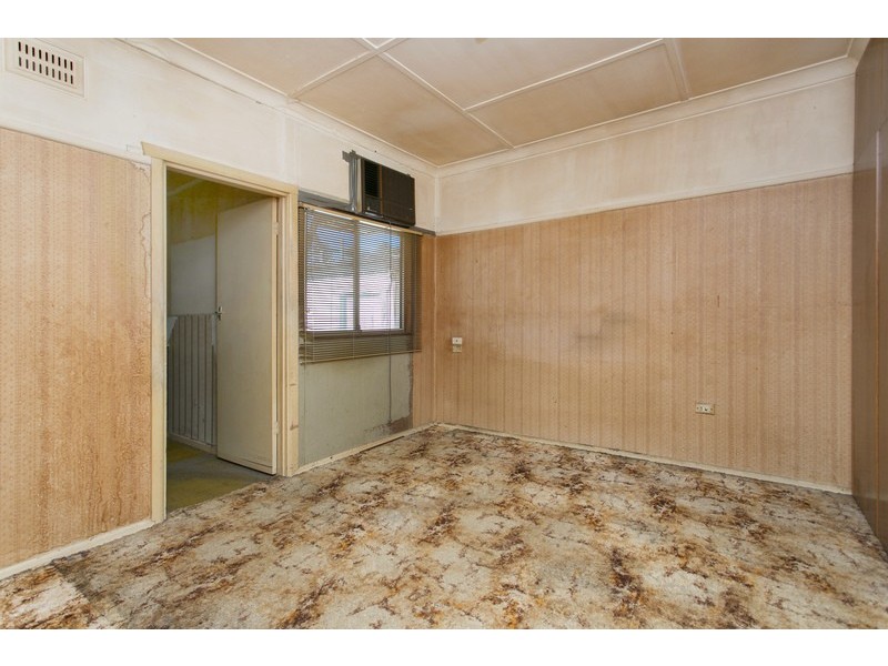 34A Forrest Road, East Hills NSW 2213