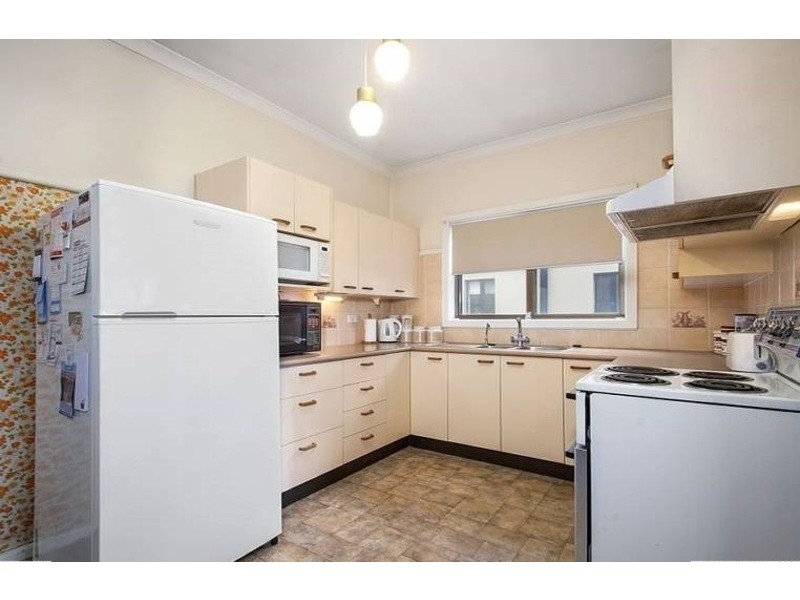 11 Atkinson Avenue, Padstow NSW 2211