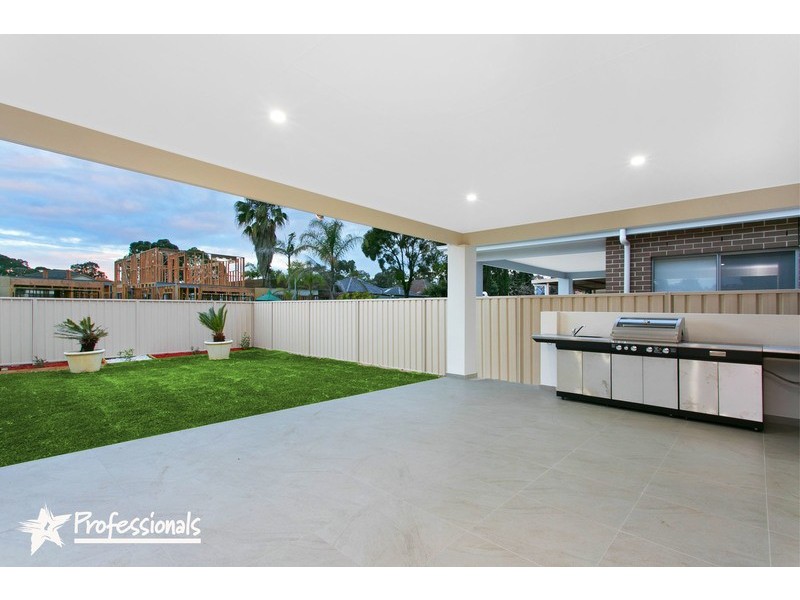 7 Knight Avenue, Panania NSW 2213