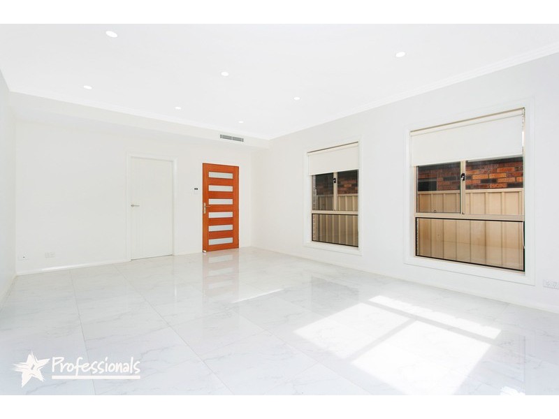 7 Knight Avenue, Panania NSW 2213