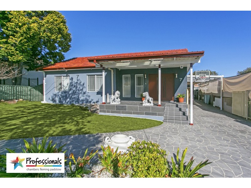 7 Springfield Road, Padstow NSW 2211