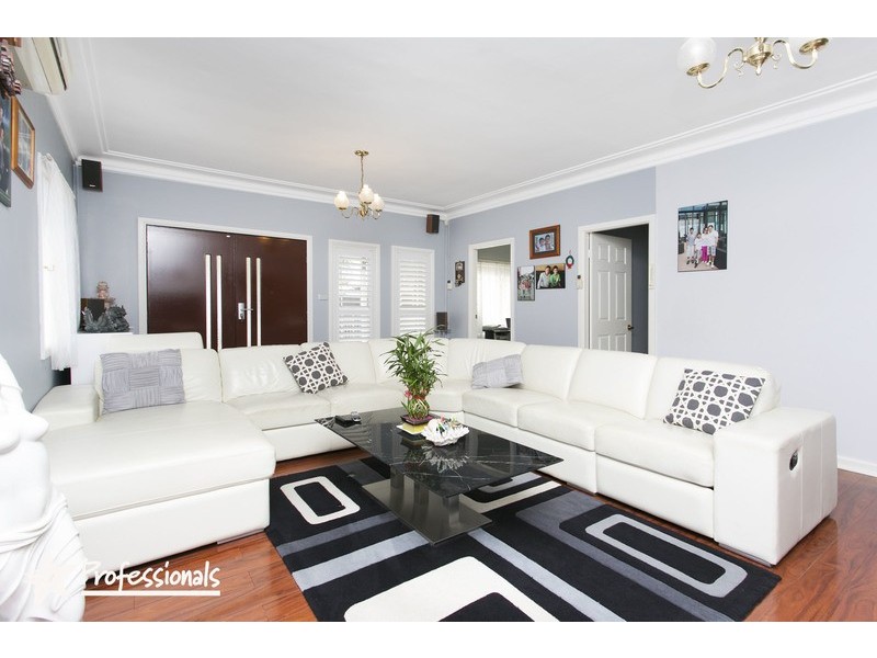 7 Springfield Road, Padstow NSW 2211