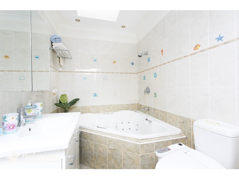 7 Springfield Road, Padstow NSW 2211