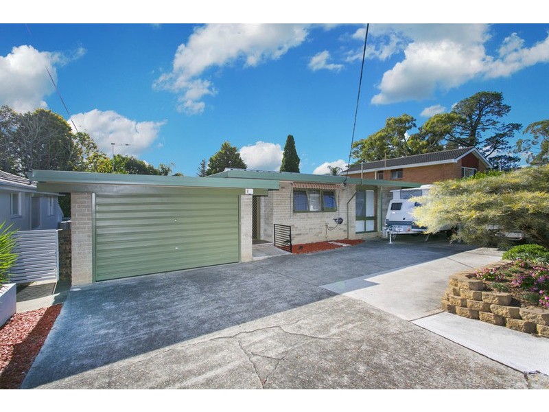 5 Burbank Avenue, East Hills NSW 2213