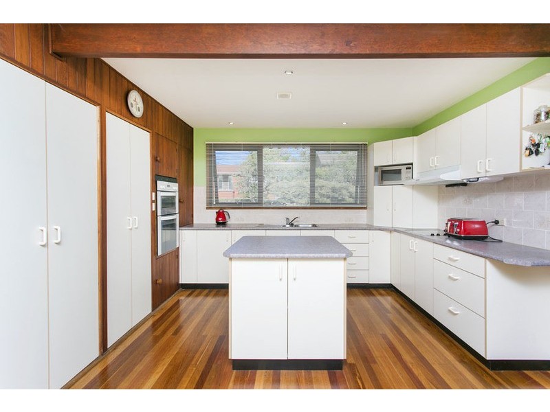 5 Burbank Avenue, East Hills NSW 2213