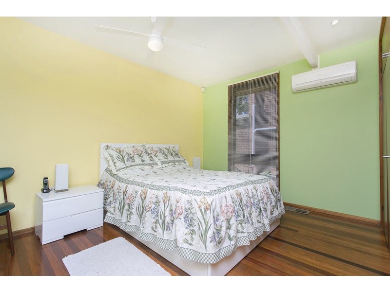 5 Burbank Avenue, East Hills NSW 2213