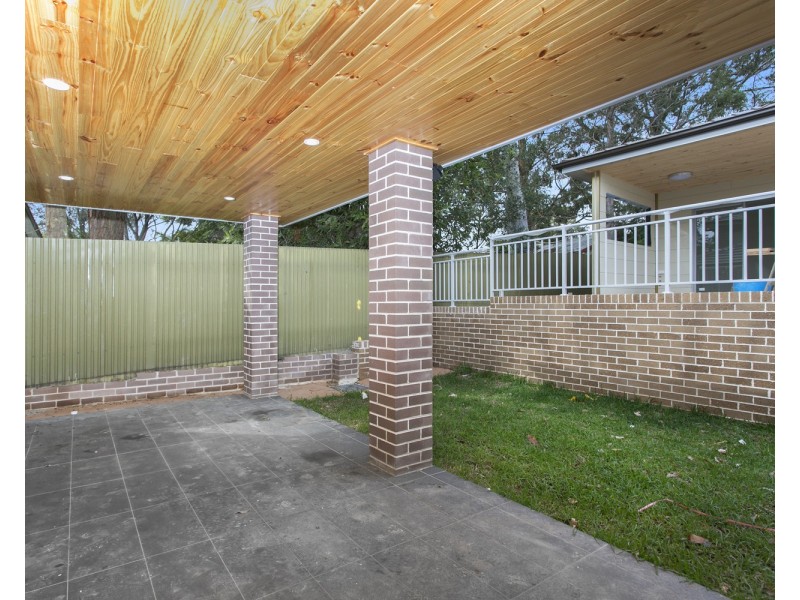 595 Henry Lawson Drive, East Hills NSW 2213