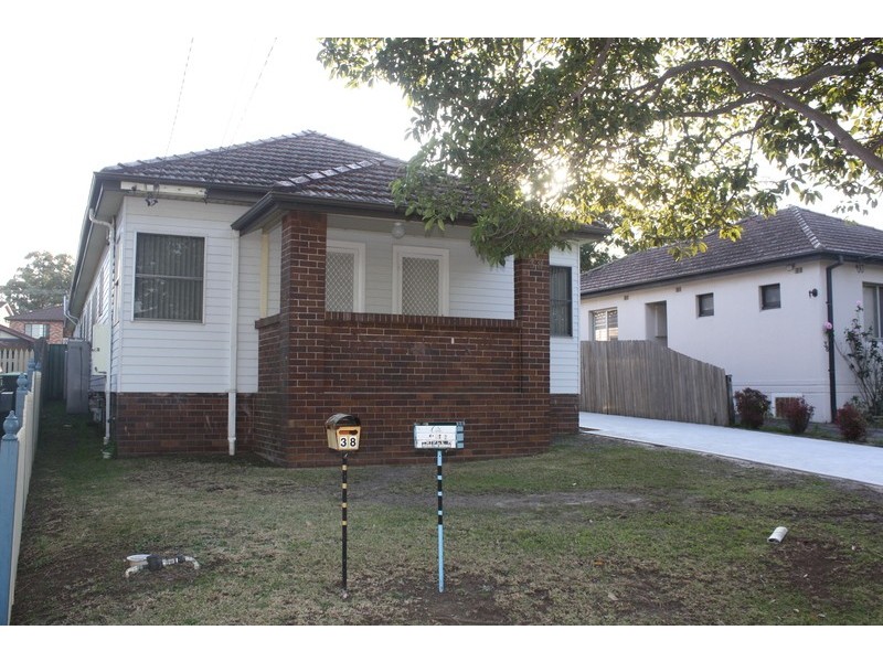 1/38 Walter Avenue, Mortdale NSW 2223