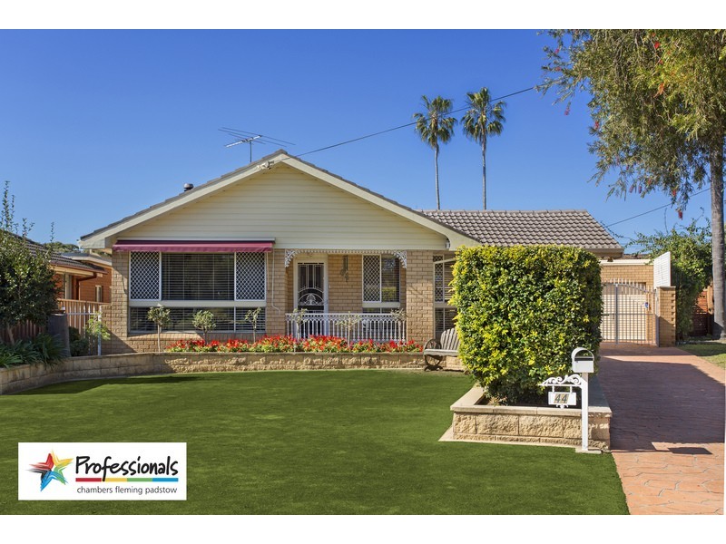 44 Ruthven Avenue, Milperra NSW 2214