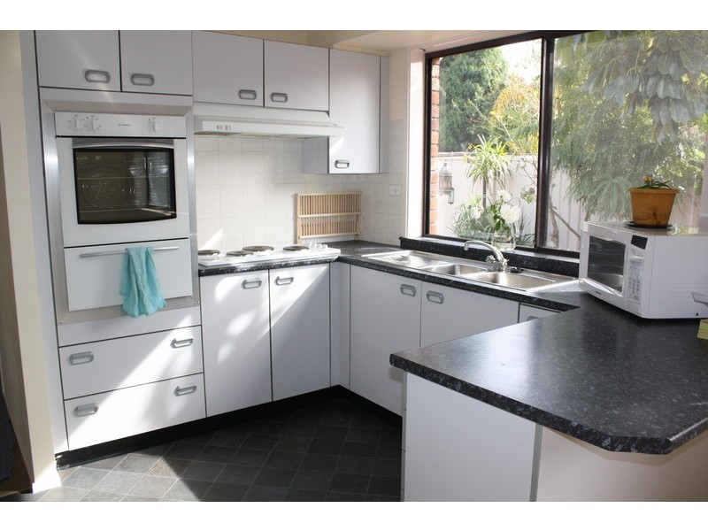 911A Henry Lawson Drive, Picnic Point NSW 2213