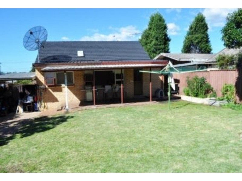 156 Davies Road, Padstow NSW 2211