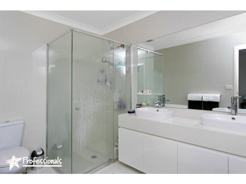 2 Bardo Circuit, Revesby Heights NSW 2212