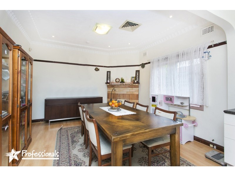 120 Gibson Avenue, Padstow NSW 2211