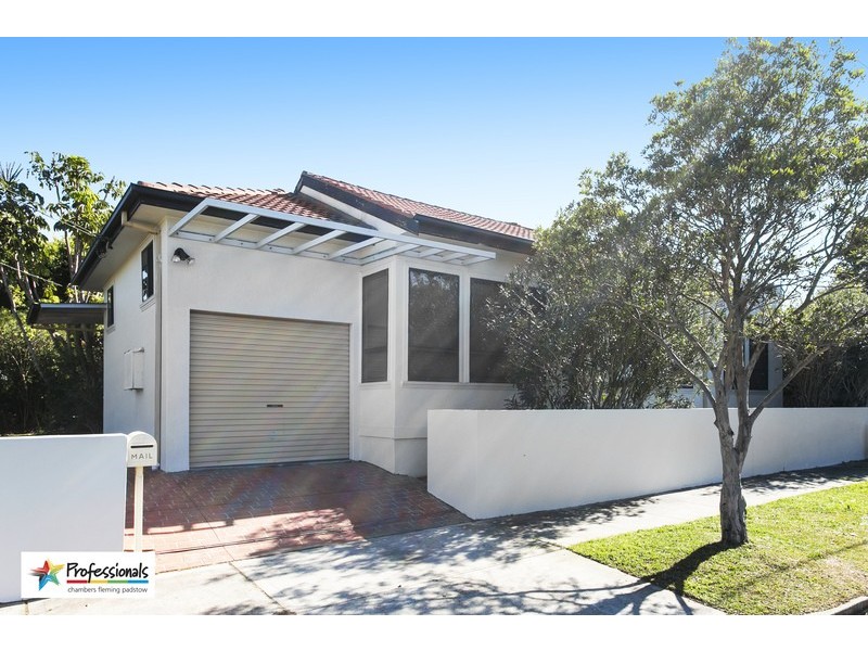 75 Juno Parade, Greenacre NSW 2190