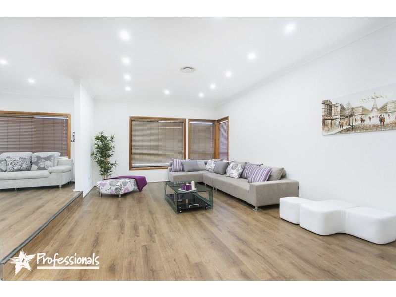 75 Juno Parade, Greenacre NSW 2190