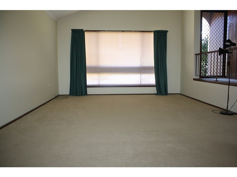 9 Leader Street, Padstow NSW 2211