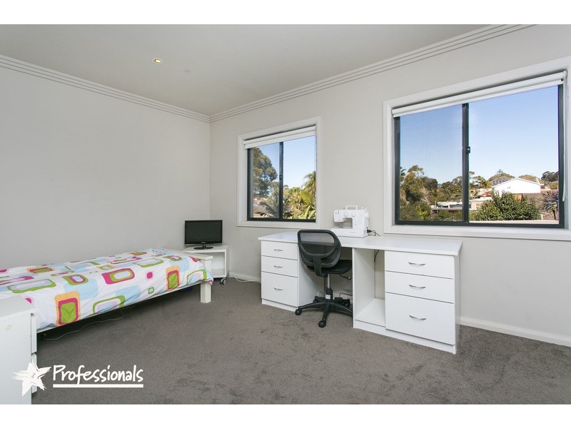 31 Garnsey Avenue, Panania NSW 2213